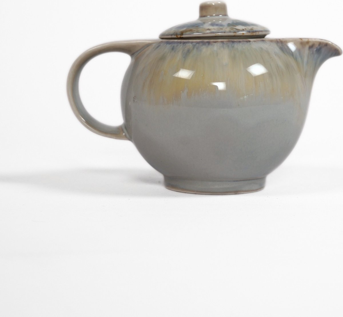 L’AMAR Goby - Handgemaakt Porselein Servies - Theepot 575 cl - 1 stuk
