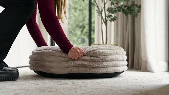 Designed by Lotte Reza - Hondenkussen - Dikke ribstof - Rond - Roze - 95x95x20 cm