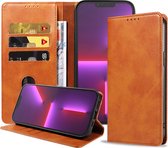 Smartphonica iPhone 13 Pro Max Étui en similicuir avec fermeture magnétique et porte-cartes Book Case - Marron / Similicuir / Book Case