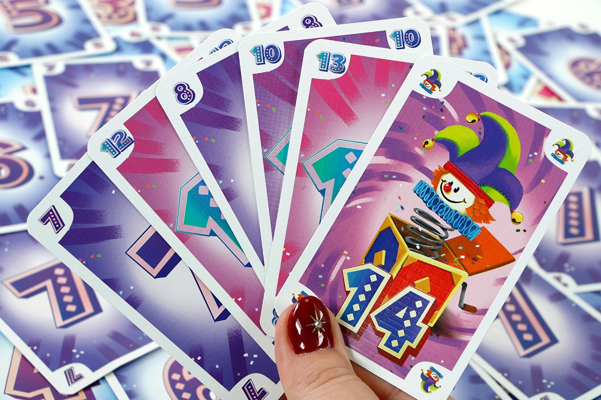 999 Games - Wie is de ezel? - Kaartspel - Eenvoudig kaartspel voor het hele gezin - Gezelschapsspel - Klein cadeautje — afbeelding 3