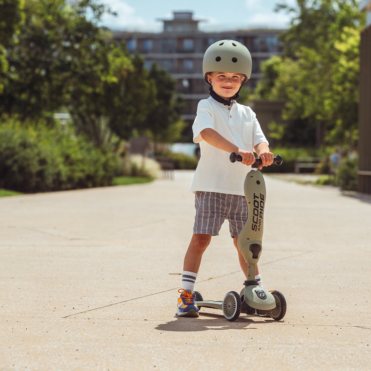 Scoot & Ride Highwaykick 1 – 2-in-1 Kinderstep – Loopfiets en Step in Één – Zonder Gereedschap Ombouwbaar – Veilig en Stabiel – Olijf — afbeelding 2