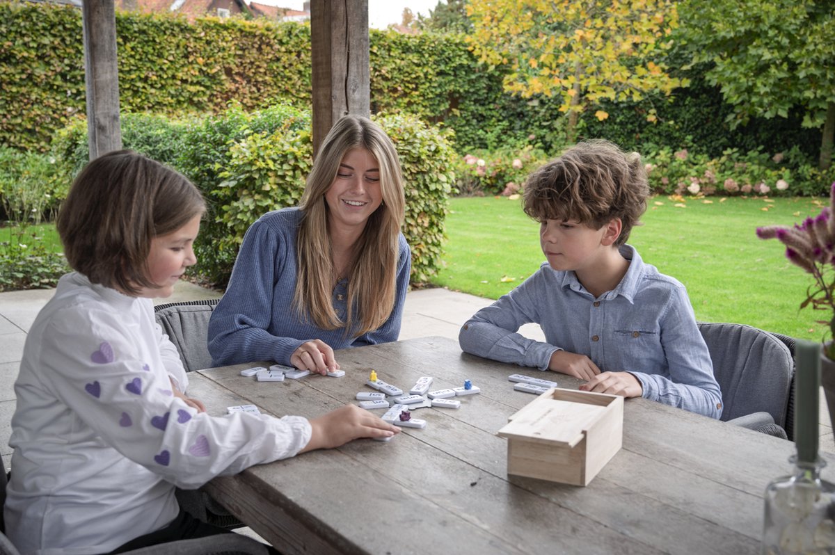 Domino Dubbel 12 Nummers Mexican Train – 91 Stenen met Gekleurde Nummers – Houten Kist met Schuifdeksel – Inclusief Station & Treinen – Strategisch Familiespel – Engelhart — afbeelding 11