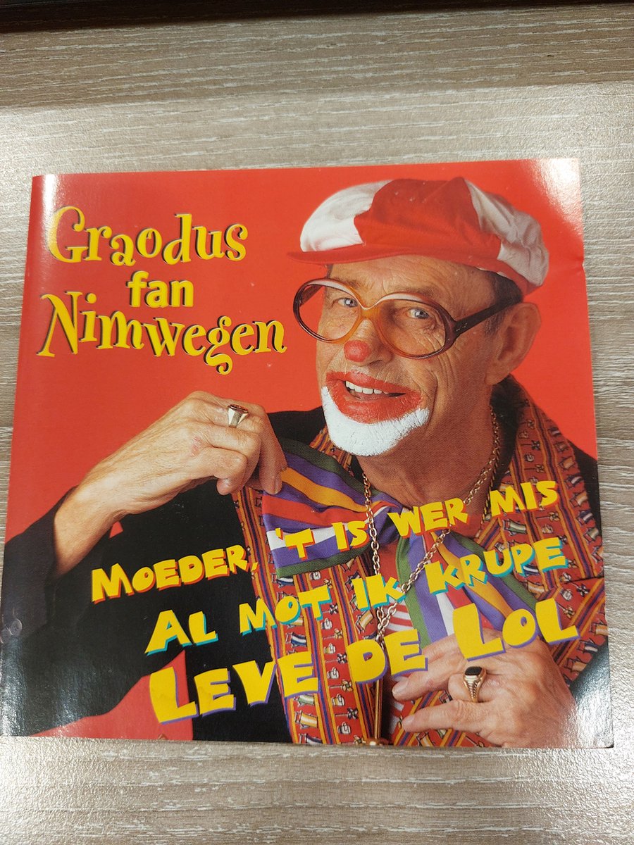 Graodus Fan Nimwegen – Moeder, 'T Is Wer Mis / Al Mot Ik Krupe / Leve De Lol