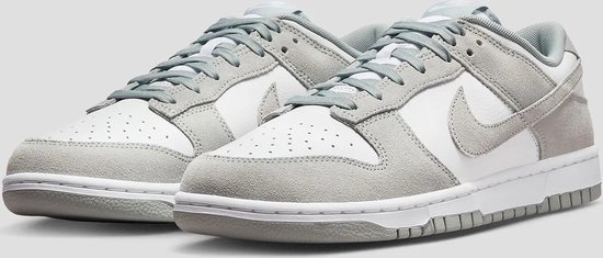 Nike Dunk Low Retro SE Maat Heren Sneakers Licht Grijs