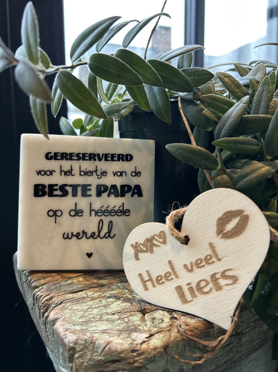 Creaties van Hier - Onderzetter - tegeltje - Papa - met houten hartje - Marmer