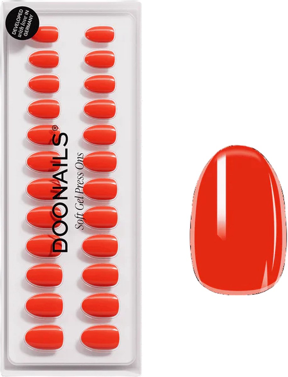 Doonails - Soft Gel Press Ons - On Fire Short Round