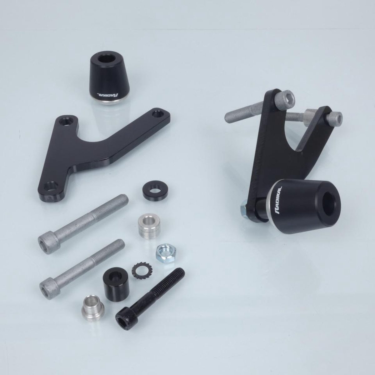 Tampon protection pare carter Radikal pour moto Honda CBR 600 F après 2011 Neuf Tampon protection pare carter Radikal pour moto Honda CBR 600 F après 2011 Neuf