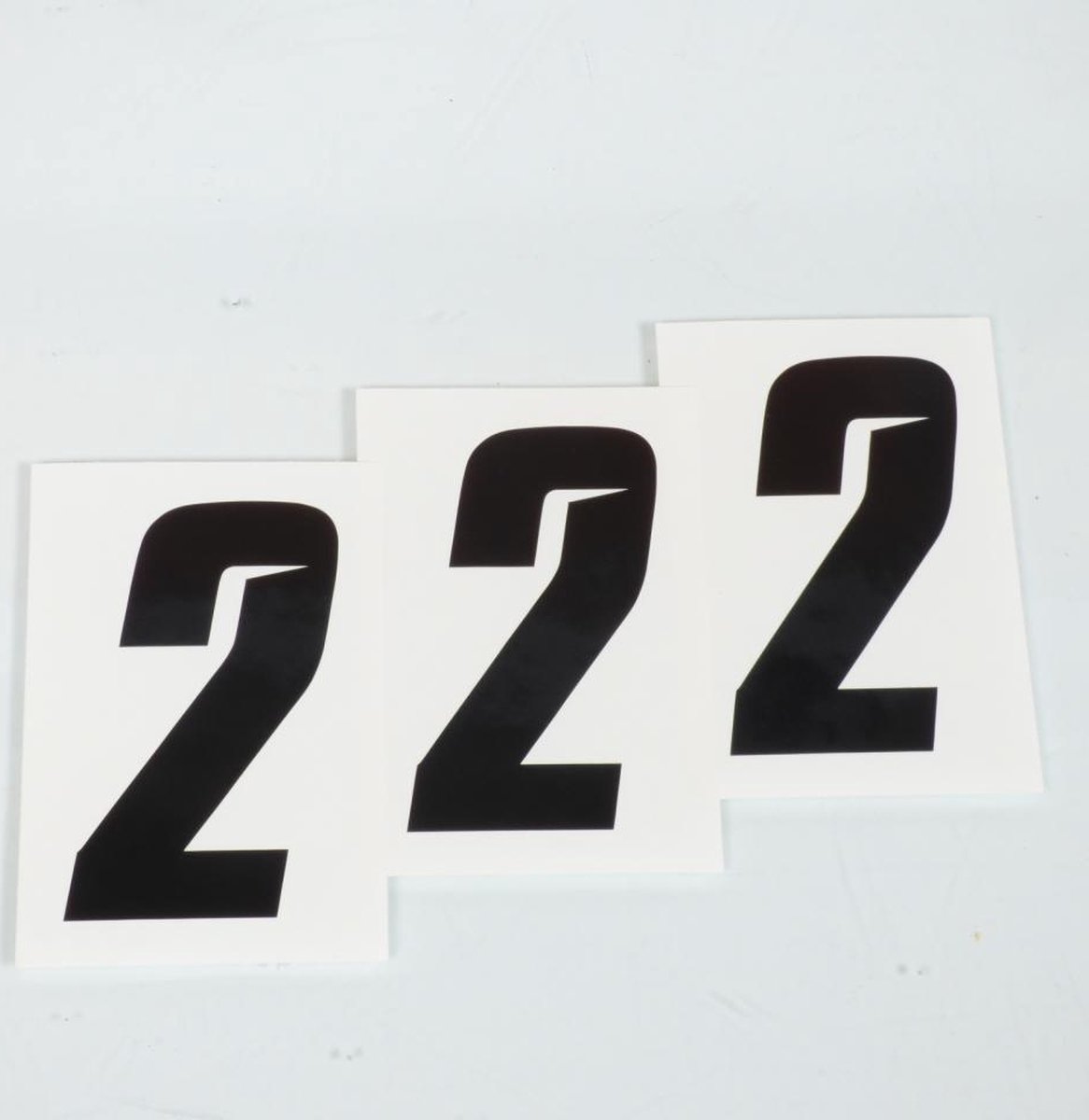 Lot de 3 sticker autocollant numéro de course deux 2 noir Blackbird 100x50 pour moto