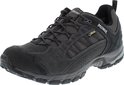 Zwarte wandelschoen met Gore-Tex logo, grijze veters en een robuuste zool.