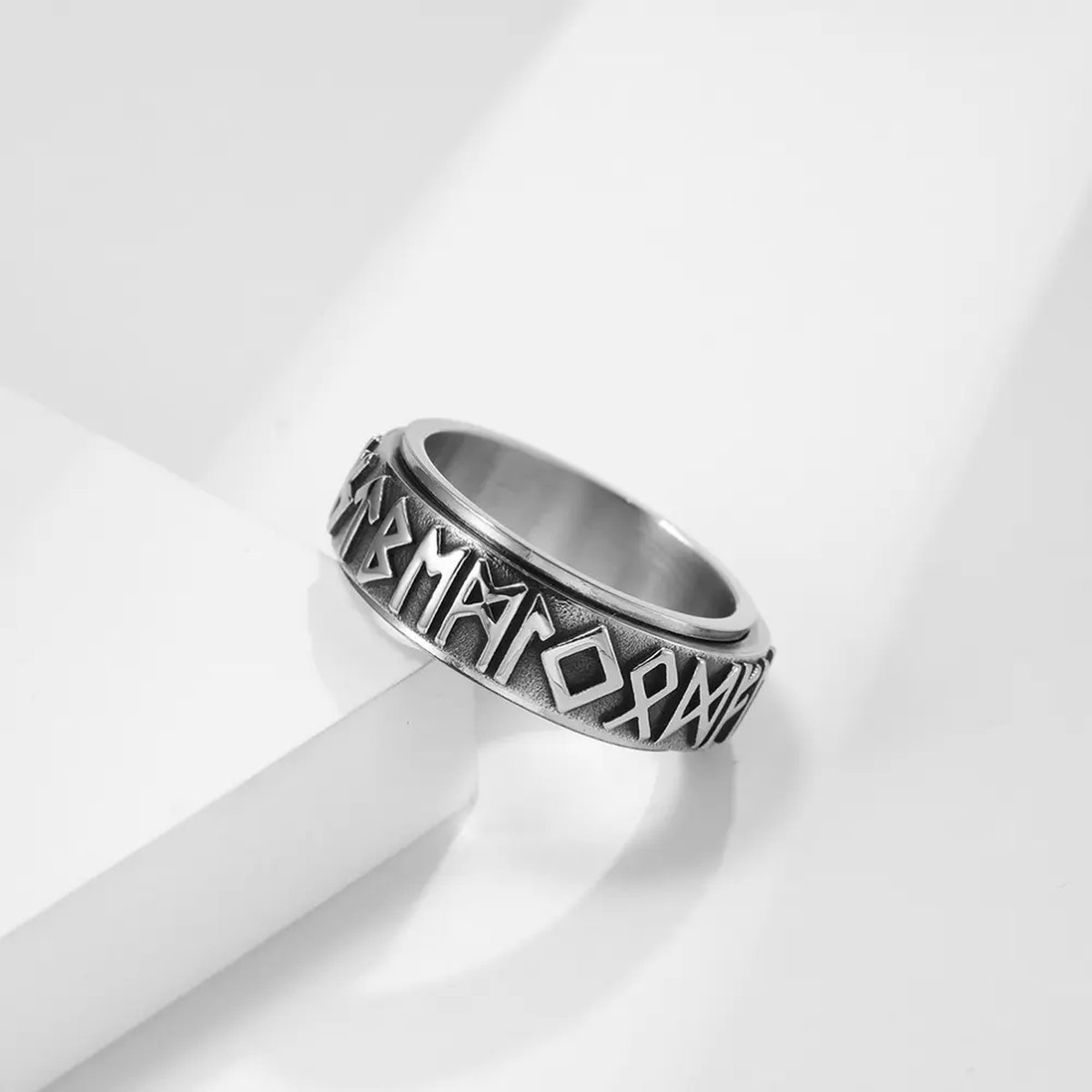 Elementos® Ring - Fidget Ring - Zilver - 18.00mm - Zeer Hoogwaardig RVS - Stress Ring - Cadeau voor Mannen, Papa, Vriend, Opa of Oom