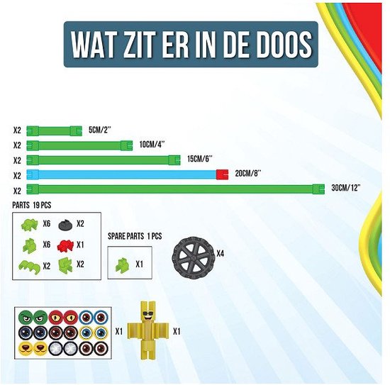 Inhoud van de doos: groene, blauwe en rode buisjes van verschillende lengtes, koppelstukken, en zwarte wielen.