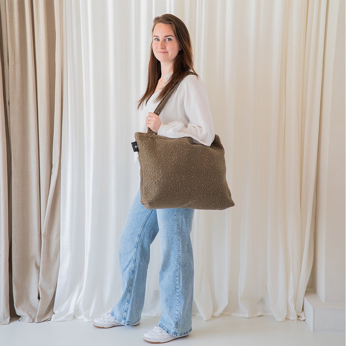 Wallabag - Tote Bag - Luiertas - Shopper - Mom Bag Teddy Taupe – foto 4