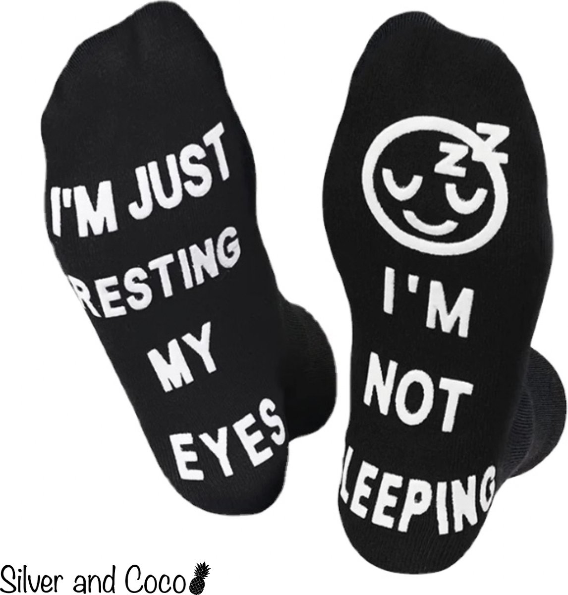 SilverAndCoco - Ik Slaap Niet Sokken / Gekke Vrolijke Foute Kleding / Leuke Grappige Dikke Warme Heren Dames Socks / Verjaardag Sok Outfit Katoen / Mannen Vrouwen Sinterklaas Schoen Kerst Cadeau met Tekst - I'm not Sleeping