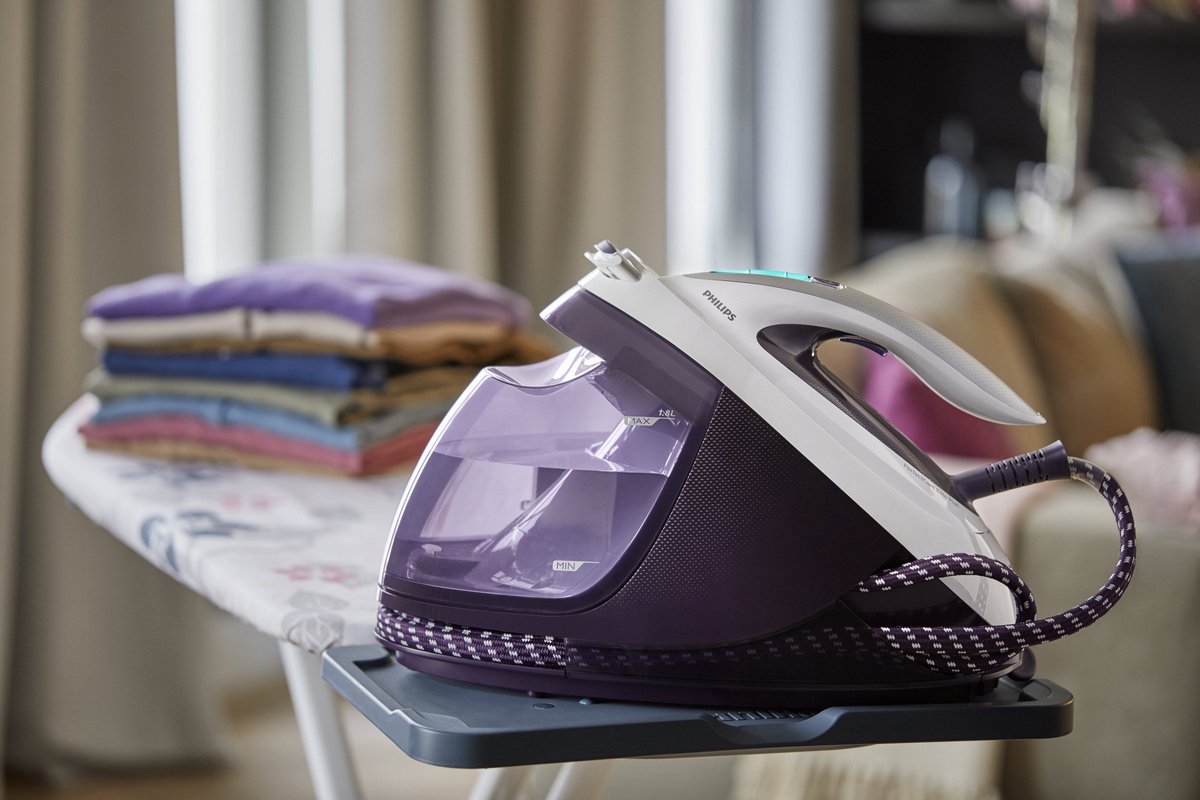 Steam Generating Iron Philips GC9660/30 — afbeelding 4