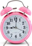 Roze wekker met dubbele bel en witte wijzerplaat. De tijd is 09:09.