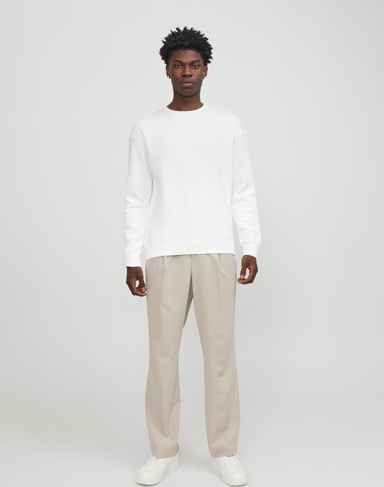 JACK & JONES Star basic sweat ras du cou coupe classique - sweat homme en coton mélangé avec col rond - blanc cassé - Taille : S