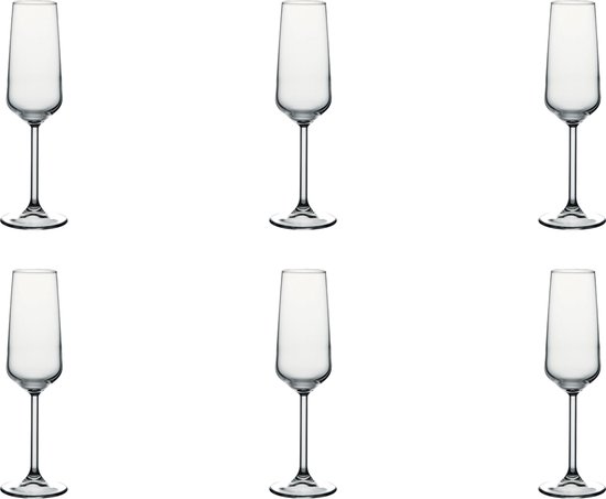 Zes lege, hoge champagneglazen met lange steeltjes op een zwarte achtergrond.