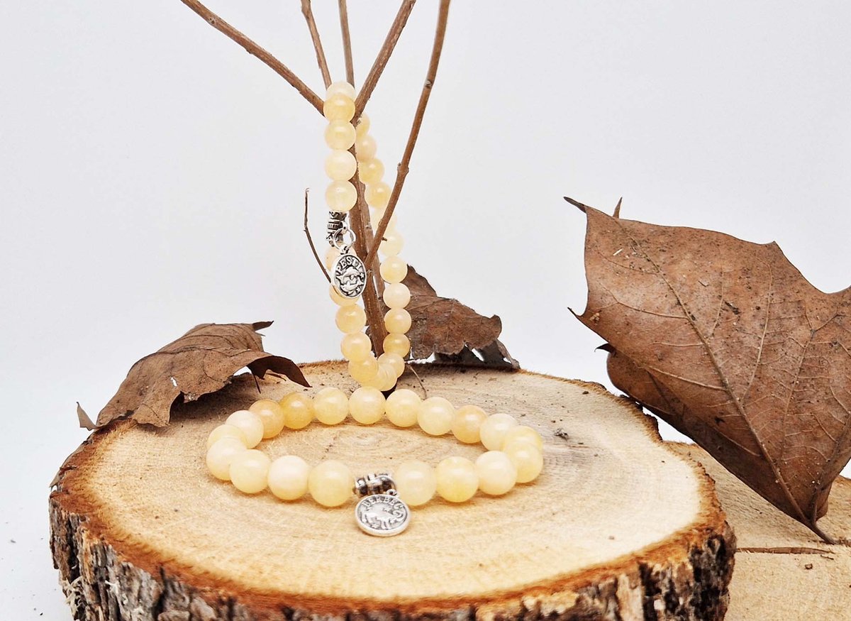 Handgemaakte natuursteen Geluksarmband met hanger "Astrologische Symbolen " Calciet geel" -10 mm diameter van de korrel- Diameter armband 20 cm - Kies je favoriete Astrologische Symbolen - Een mooi cadeau voor familie en vrienden