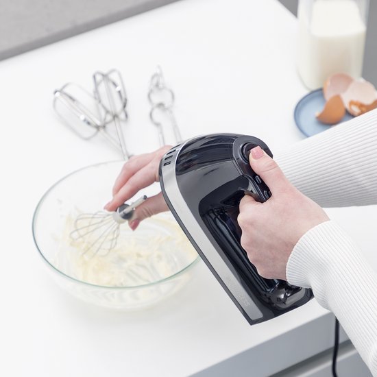 Princess 222206 Handmixer - Inclusief opbergdoos - Mixer met RVS deeghaken en gardes - 5 snelheden en turbofunctie - 500W – Krachtige motor