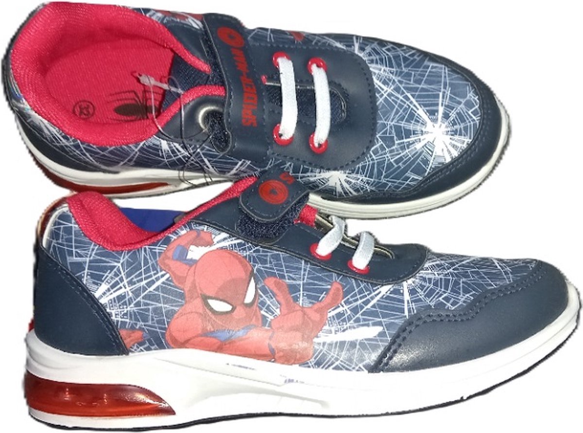 Spiderman sneakers - licht - sportschoenen - maat 32