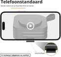 Smartphone met Cheroy ChargePack Multi powerbank als telefoonstandaard, met uitschuifbaar gedeelte.