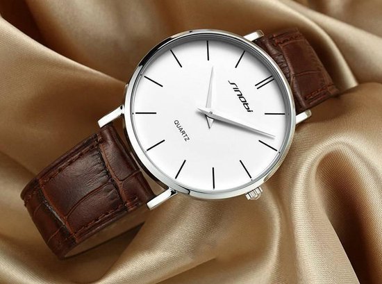Berg kleding op magnifiek Kan niet bol.com | Slim horloge - luxe heren polshorloge – Quartz - strak design -  stijlvol - witbruin -...