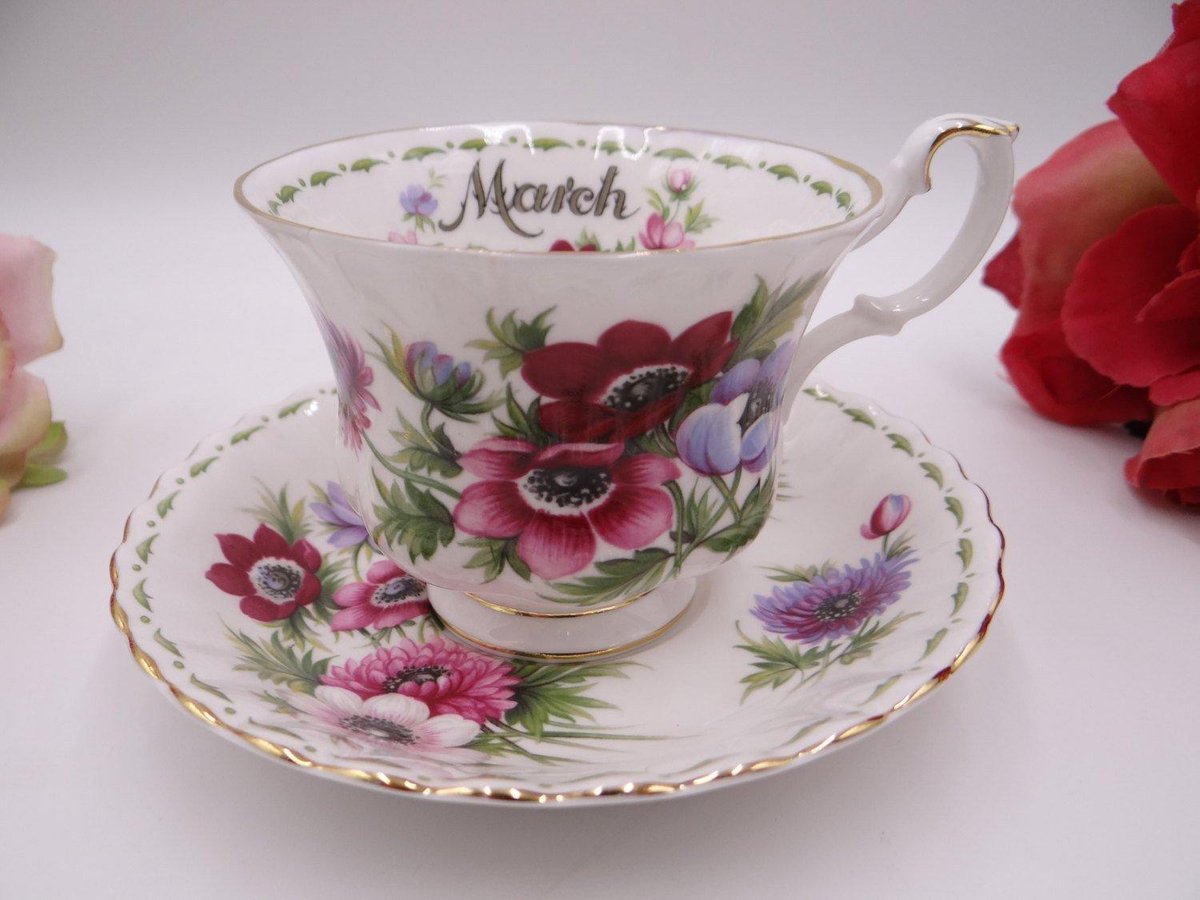 Ongemak Maryanne Jones hoeveelheid verkoop Royal Albert Flowers of the Month Maart kop & schotel | bol.com
