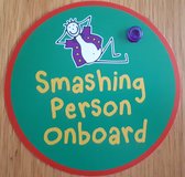 Smashing person onboard (auto raam bordje)