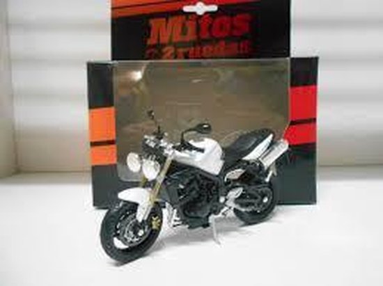 La moto Triumph Street Triple en miniature de Welly au 1/18e miniatures-toys