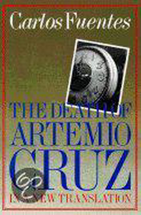Livre 'The Death of Artemio Cruz' par Carlos Fuentes, avec un détail d'horloge sur la couverture.