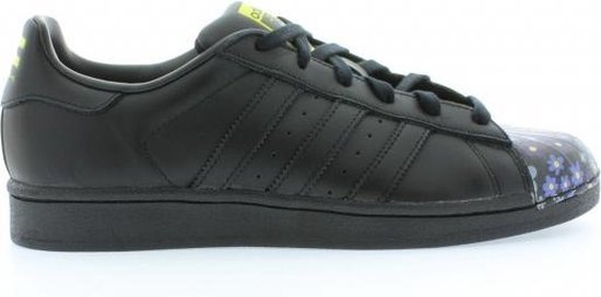 verhoging schedel eenzaam Adidas Superstar Sneakers Zwart Maat 37 1/3 | bol.com