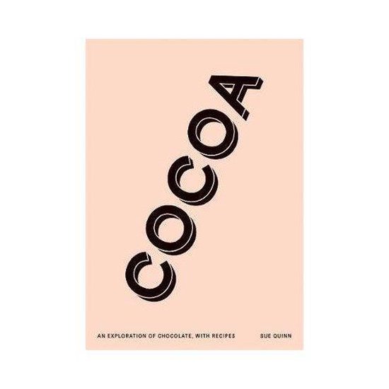 Boek 'Cocoa' met grote zwarte letters op een perzikkleurige achtergrond. Tekst: 'AN EXPLORATION OF CHOCOLATE, WITH RECIPES'.