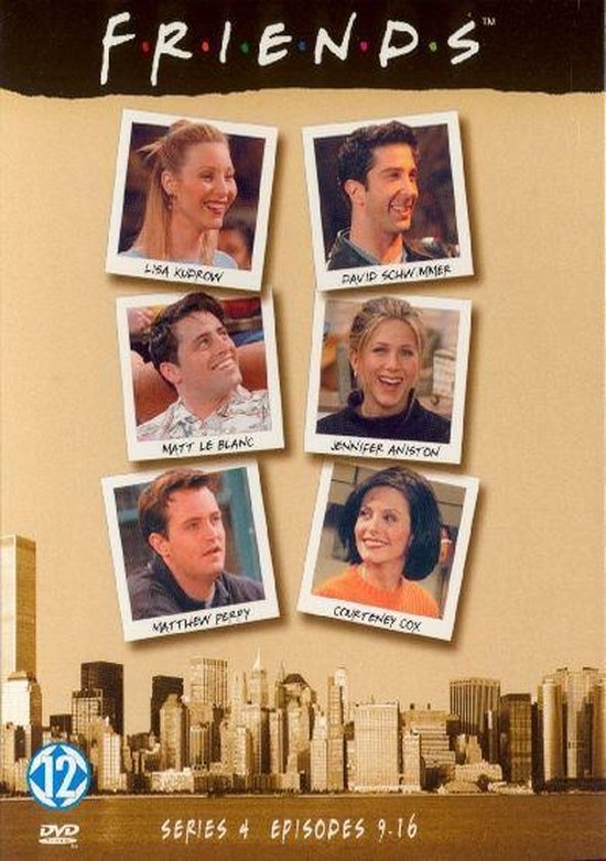 DVD-cover van Friends Serie 4 met zes hoofdrolspelers: Lisa Kudrow, David Schwimmer, Matt Le Blanc, Jennifer Aniston, Matthew Perry en Courteney Cox.