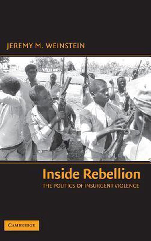 Boek kaft met jonge mannen die geweren dragen, met de titel "Inside Rebellion".