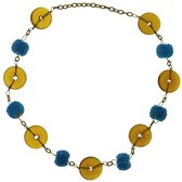 Lange ketting met blauwe kralen en bruine glaskralen