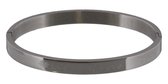 Zilverkleurige RVS bangle met love en klavertjes erop.