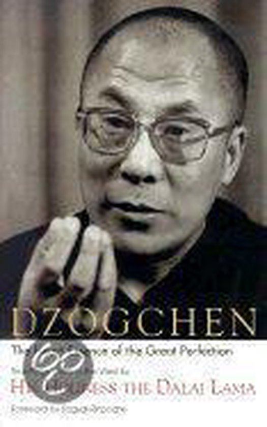 Boek 'Dzogchen: De Essentie van Grote Perfectie' met de Dalai Lama op de voorkant.