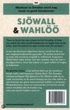 Achterkant van het boek 'De gesloten kamer' van Sjöwall & Wahlöö met een samenvatting, barcode en groene achtergrond.