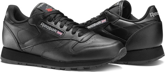 Doe voorzichtig voor de helft Martelaar Reebok Classics Leather Sneakers - Heren - Int-Black - Maat 36 | bol.com