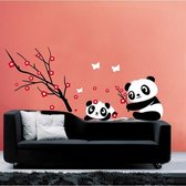 Mooie Muursticker Panda's met tak en bloemen