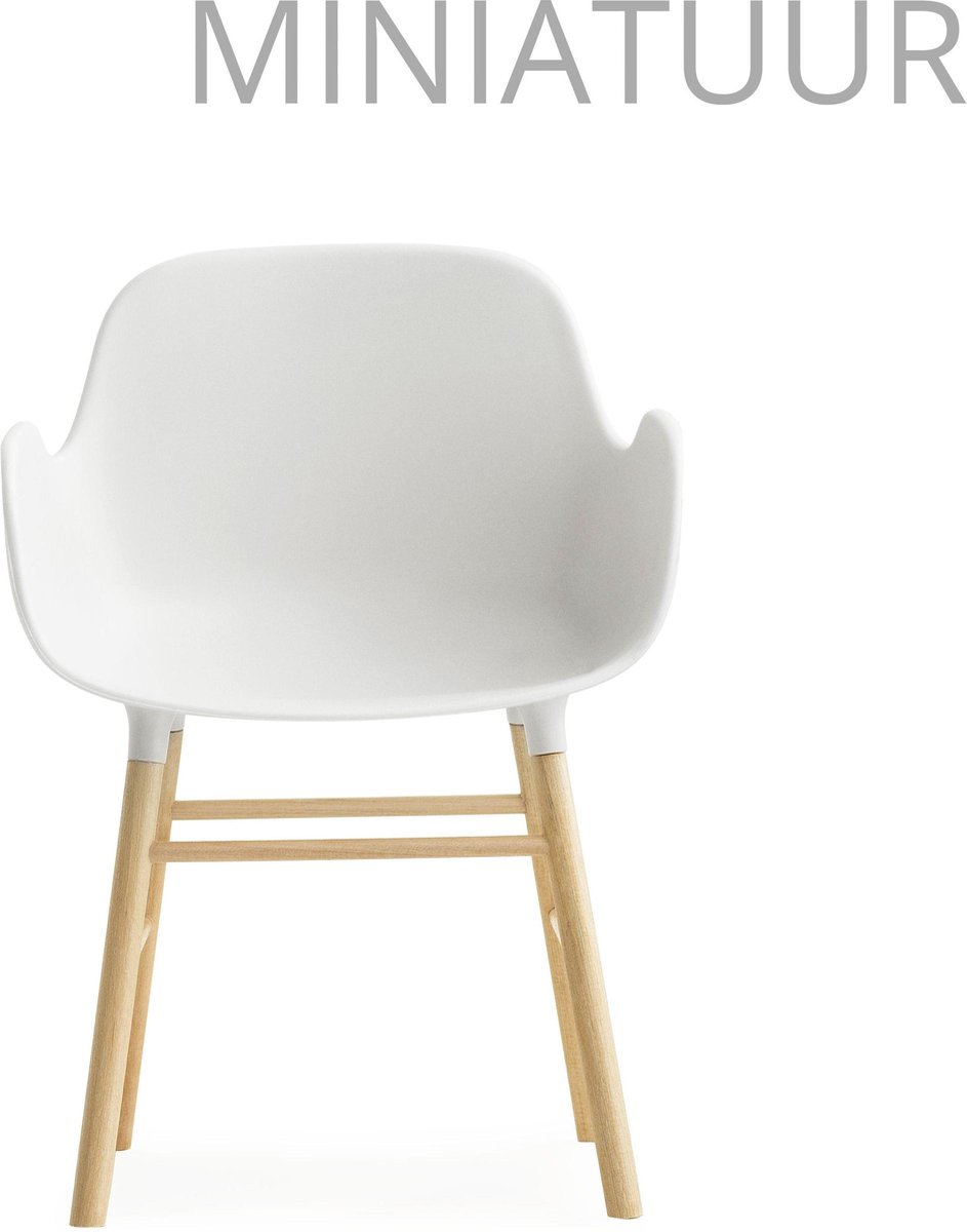 Form Armchair Miniatuur Wit