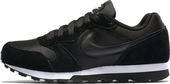 Nike Wmns MD Runner 2 Sneakers Dames - Black/Black-White | bol.com