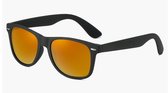 ESTOUS WAYFARER UNI Gepolariseerde zonnebril met zwart frame en oranje glazen.