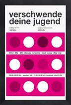 JUNIQE - Poster in houten lijst Verschwende Deine Jugend -30x45 /Roze
