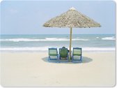 Muismat Paraplu's op het strand - Een parasol van stro op een strand muismat rubber - 23x19 cm - Muismat met foto