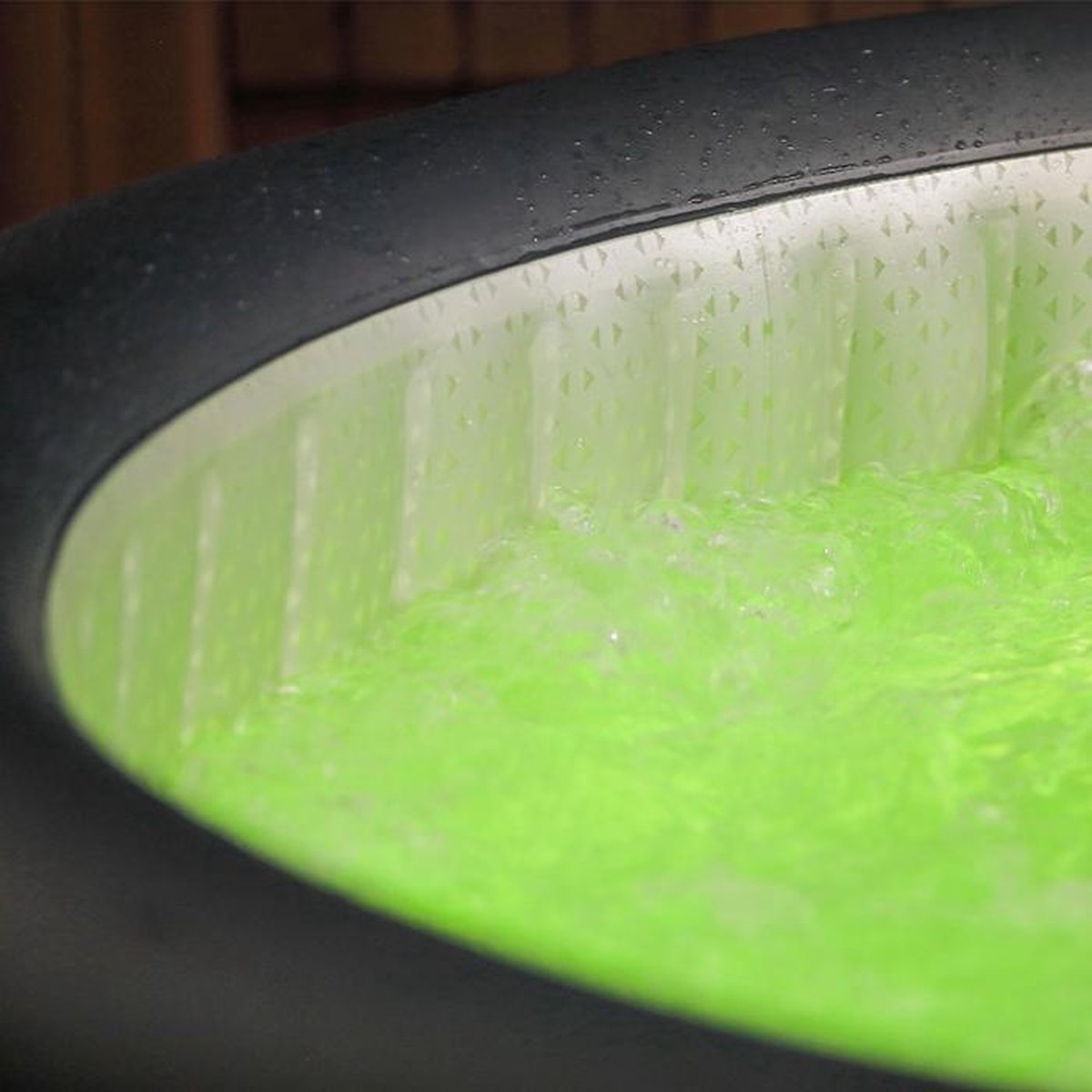 Jacuzzi gonflable avec Siècle des Lumières LED et 138 jets - Spa