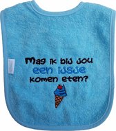 Licht blauwe slab met "Mag ik bij jou een ijsje komen eten?" - zomer, fris, koel, ijsje, hitte, hittegolf, softijs