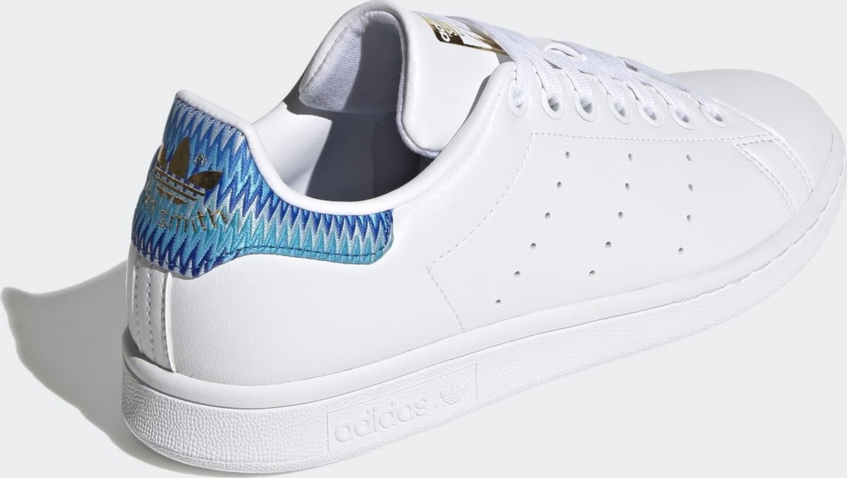 Plantage badminton Barry adidas Stan Smith W Dames Sneakers - Ftwr White/Blue/Gold Met. - Maat 40 |  bol.com
