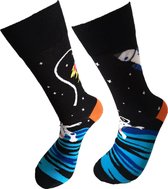 Verjaardag cadeautje voor hem en haar - Space maan raket sokken - Space sokken - Leuke sokken - Vrolijke sokken - Luckyday Socks - Sokken met tekst - Aparte Sokken - Socks waar je Happy van w