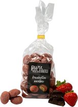 Pure Verwennerij Kruidnoten Aardbei Pure Chocolade - 225 gram